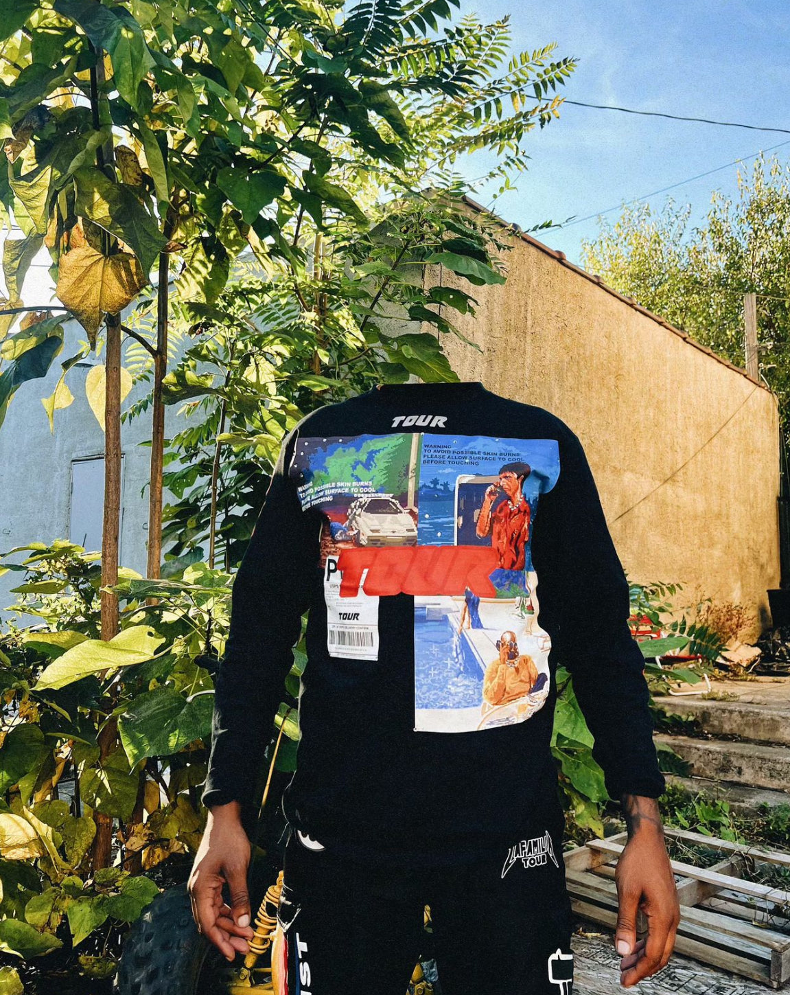 THE WORLD IS MINE TEE My Store