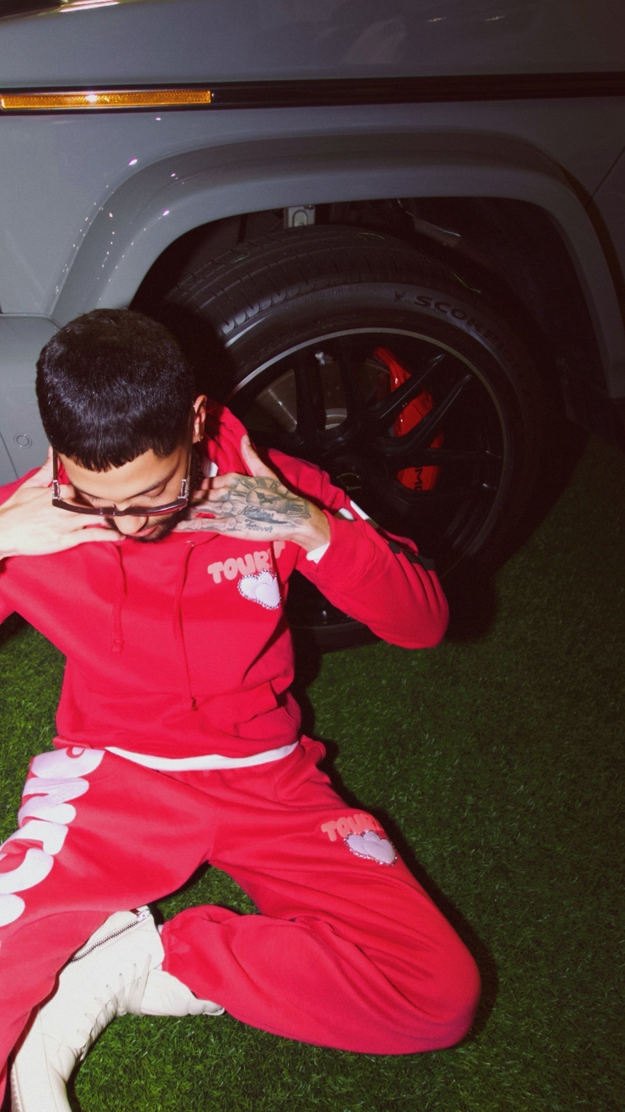 TOUR CRYSTAL [ 3D ] PULLOVER UNISEX TOURIST