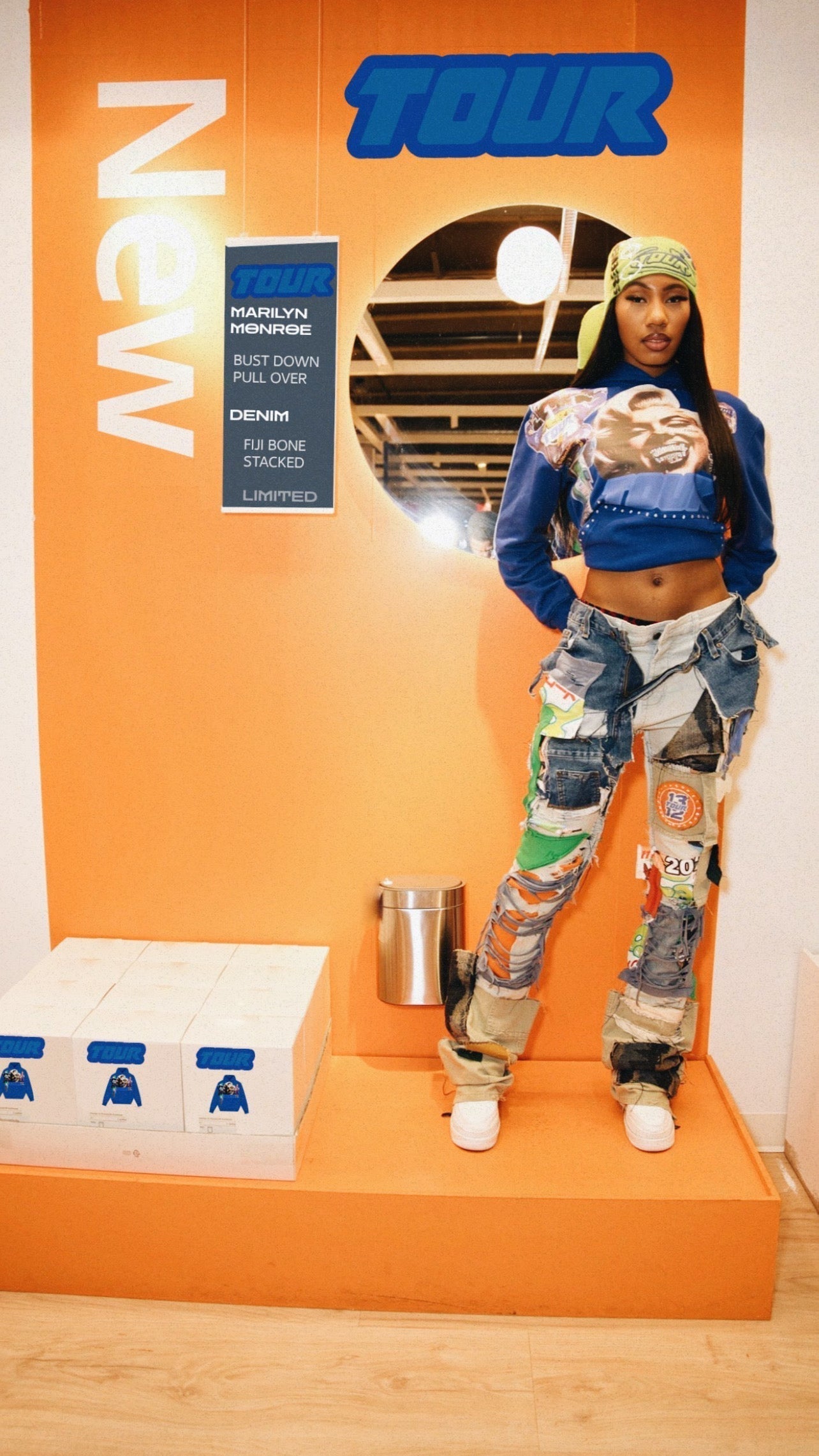 Marilyn Monroe Bust Down Pull Over Royal [ UNISEX ] My Store